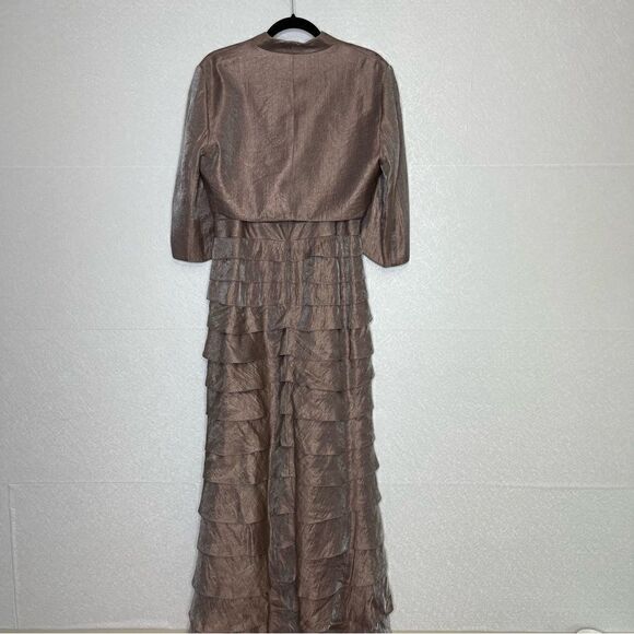 Adrianna Papell Shutter Pleat Shimmer 2 Piece Gown w/ Bolero 14P - Picture 6 of 6